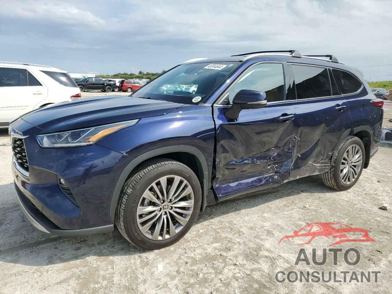 TOYOTA HIGHLANDER 2021 - 5TDFZRBH4MS105604