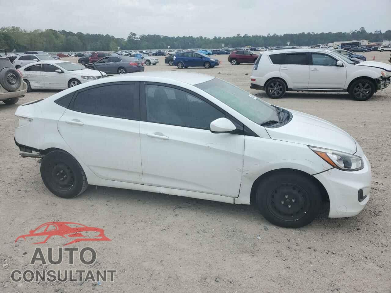 HYUNDAI ACCENT 2017 - KMHCT4AE4HU196207