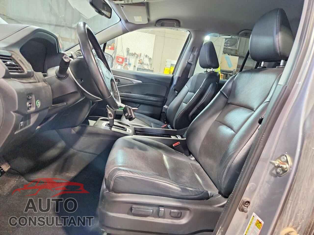 HONDA RIDGELINE 2017 - 5FPYK3F68HB026246