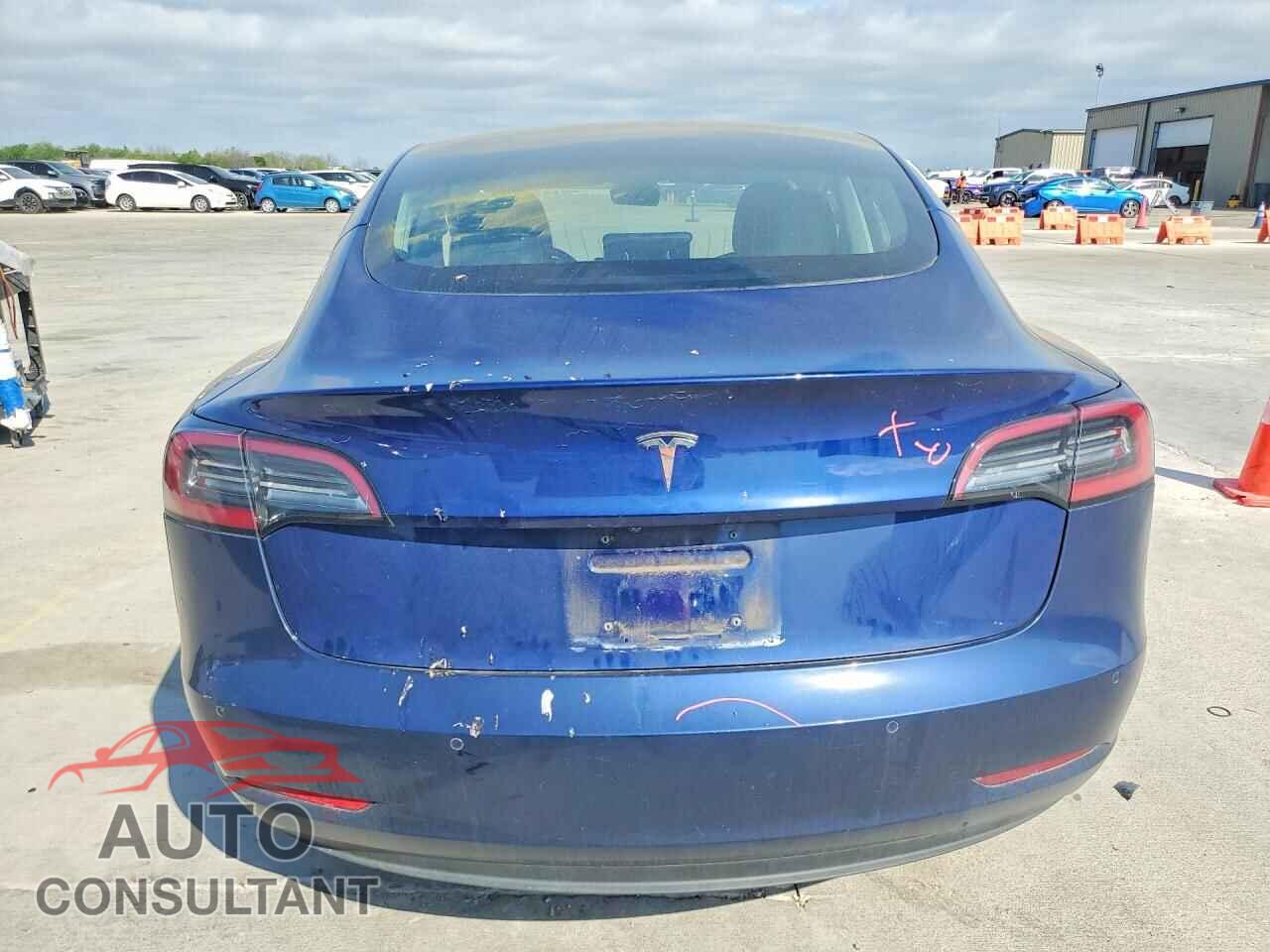TESLA MODEL 3 2018 - 5YJ3E1EA7JF109449