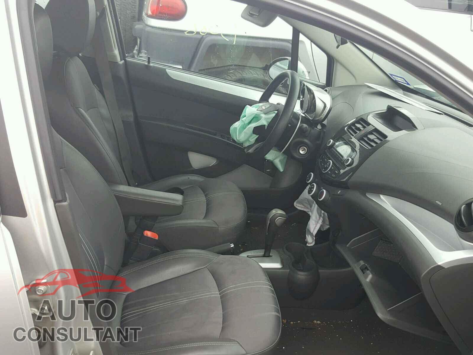 CHEVROLET SPARK 2015 - KL8CB6S92FC801809