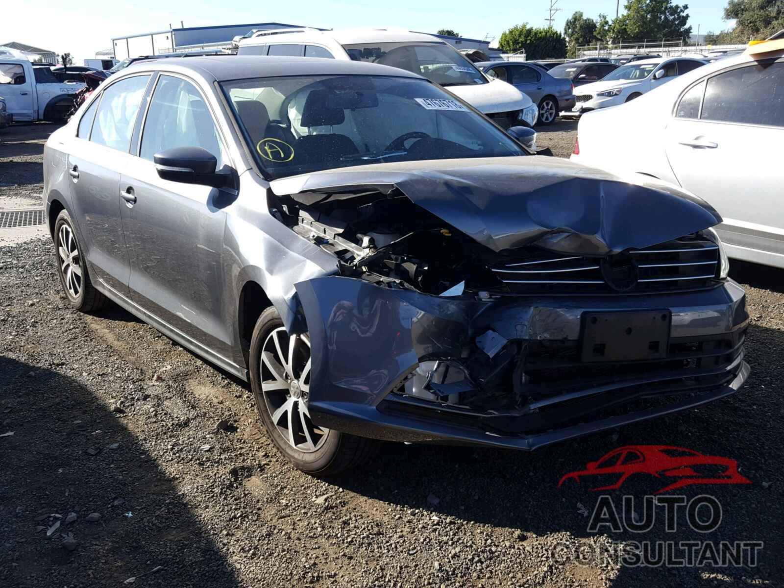 VOLKSWAGEN JETTA 2017 - 3VWDB7AJ1HM391970