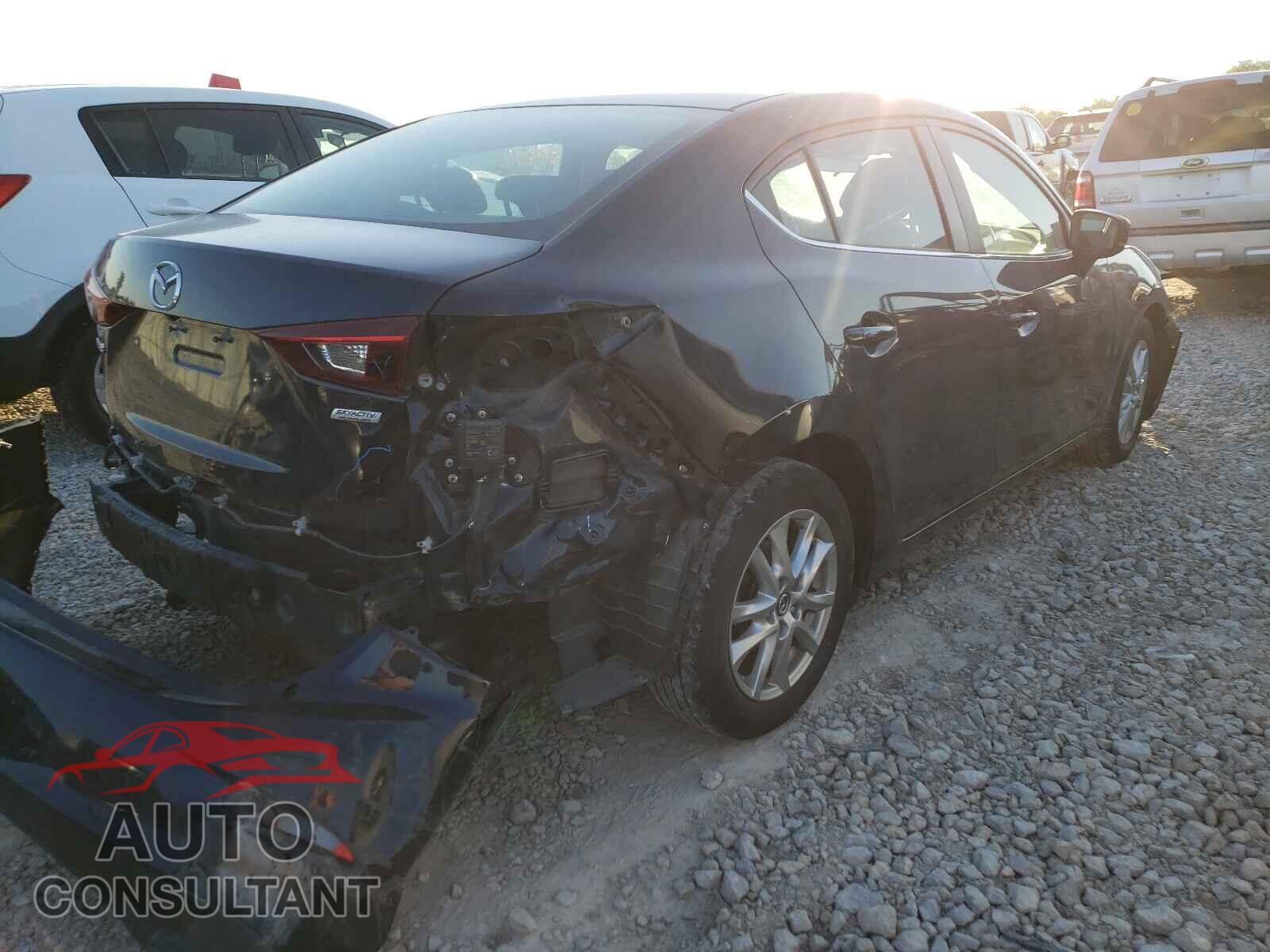 MAZDA 3 2017 - 3MZBN1U79HM107321