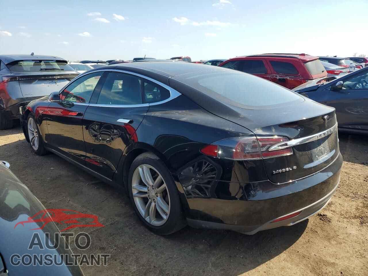 TESLA MODEL S 2015 - 5YJSA1E27FF101178