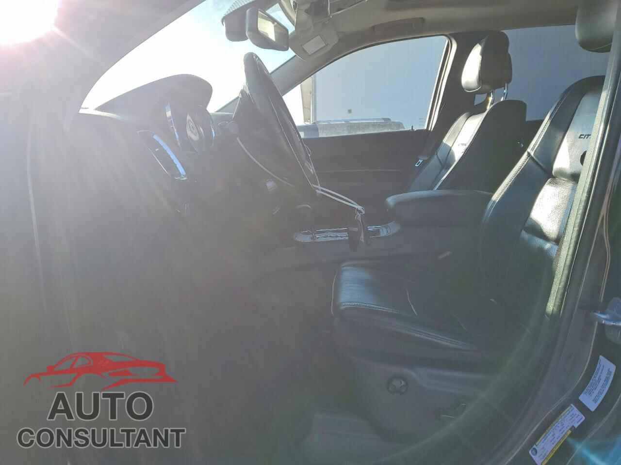 DODGE DURANGO 2013 - 1C4SDJET5DC565807
