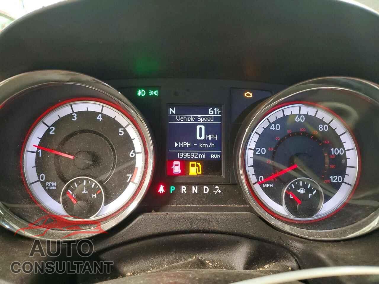DODGE CARAVAN 2017 - 2C4RDGEG8HR741010