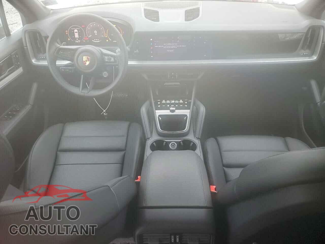PORSCHE CAYENNE 2024 - WP1AA2AY6RDA06245