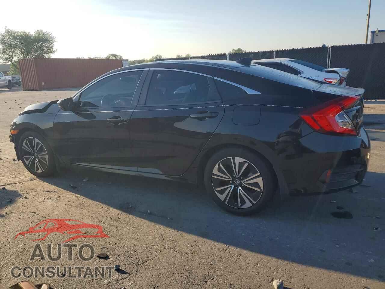 HONDA CIVIC 2018 - 19XFC1F35JE002425