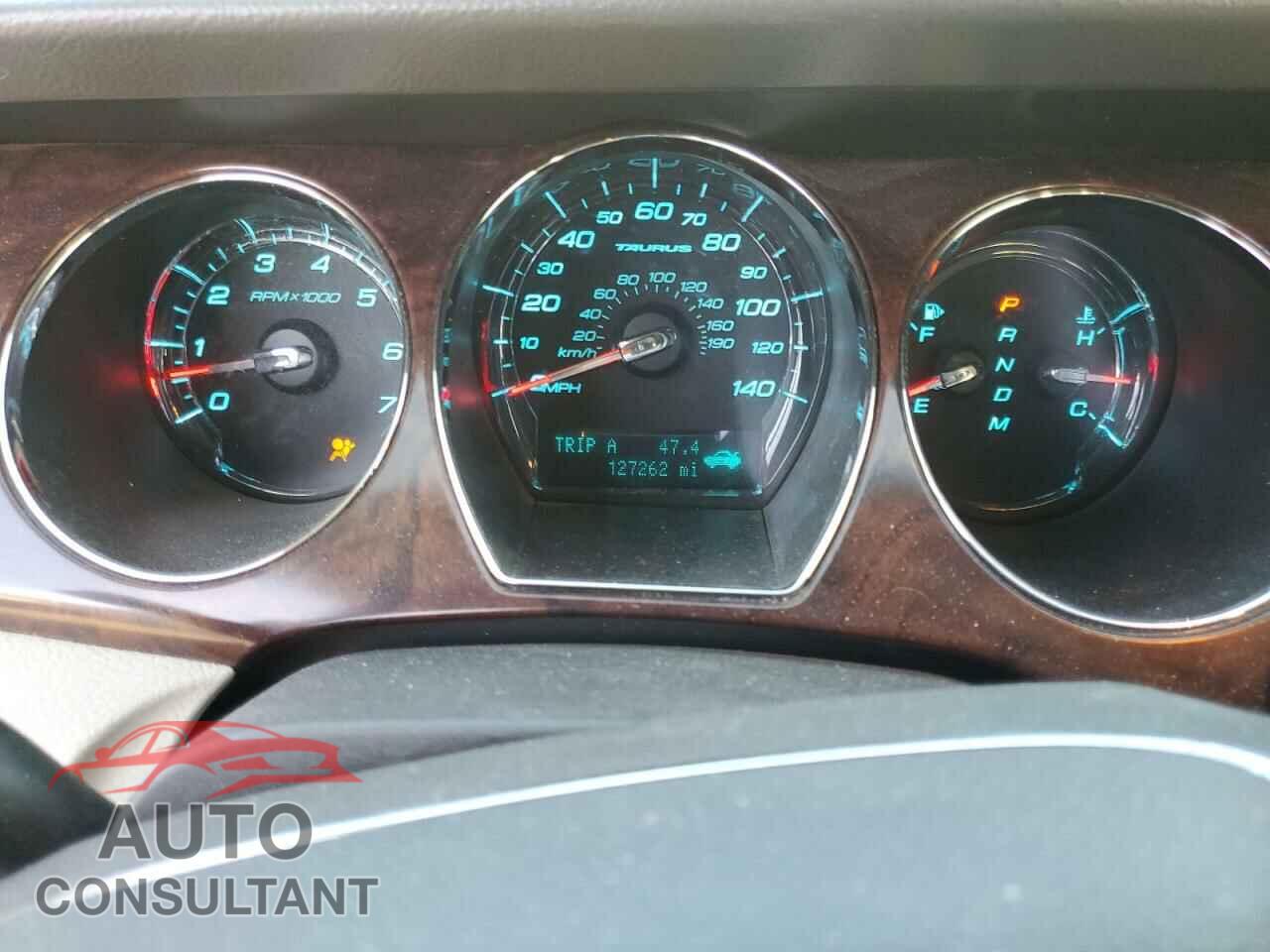 FORD TAURUS 2010 - 1FAHP2FW5AG116590
