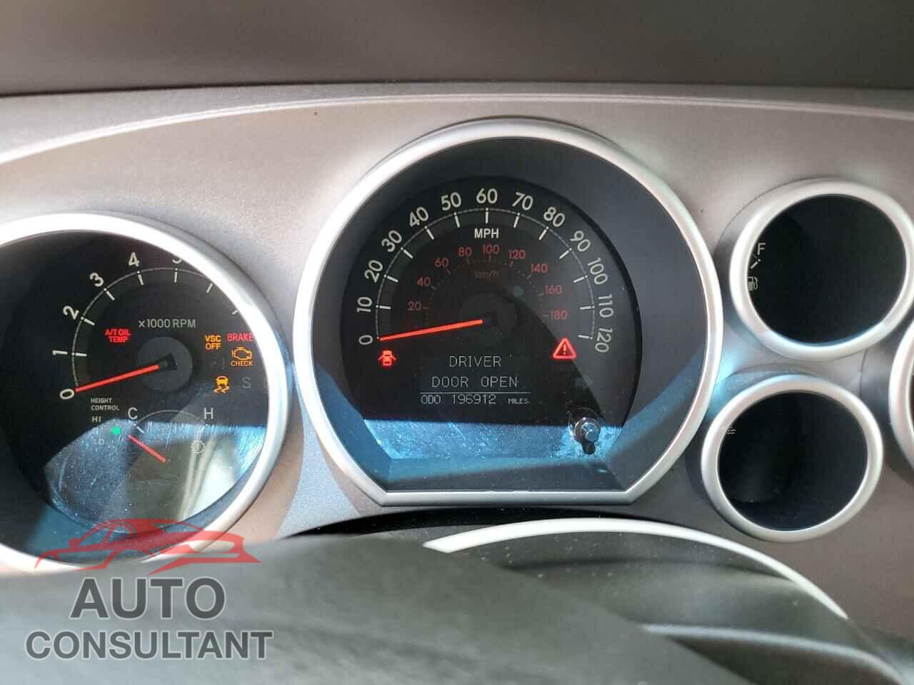 TOYOTA SEQUOIA 2011 - 5TDYY5G11BS035766