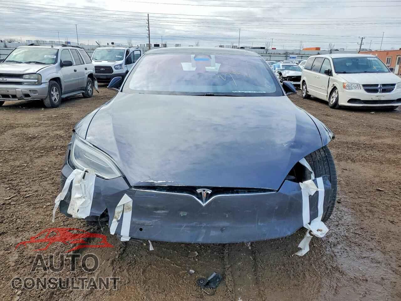 TESLA MODEL S 2018 - 5YJSA1E26JF243496