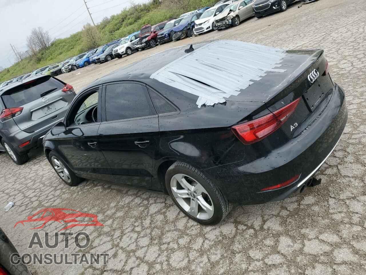 AUDI A3 2018 - WAUAUGFF6J1012921