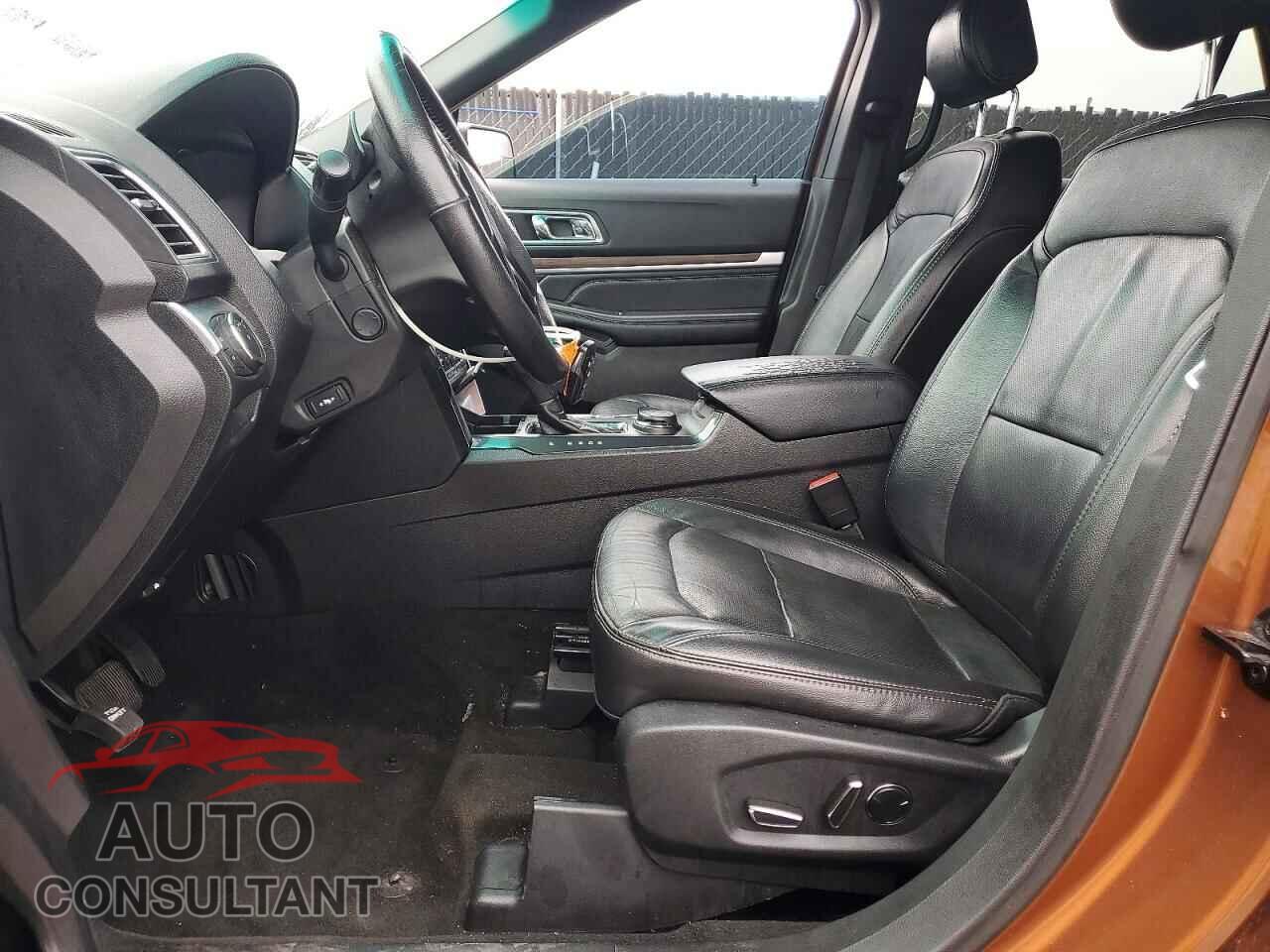 FORD EXPLORER 2017 - 1FM5K8F81HGA16606