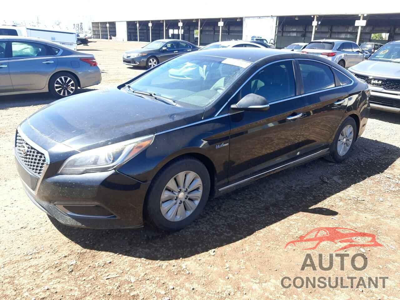 HYUNDAI SONATA 2016 - KMHE24L18GA013672
