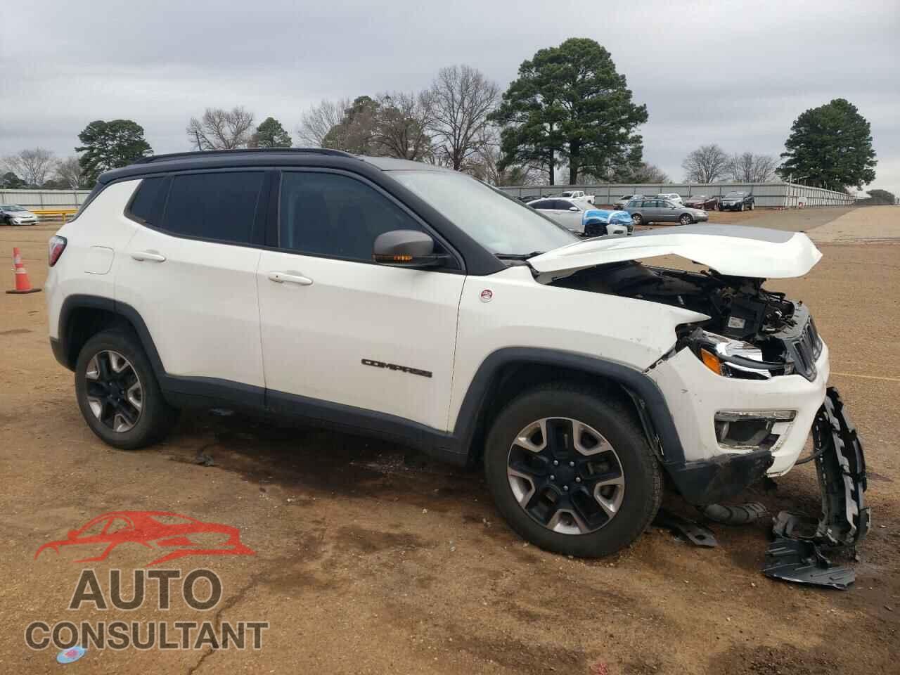 JEEP COMPASS 2018 - 3C4NJDDB1JT130136