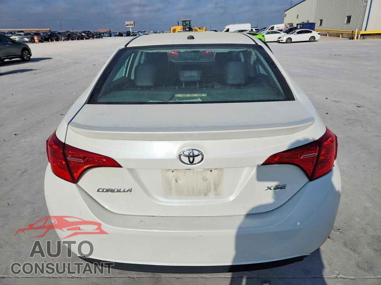 TOYOTA COROLLA 2017 - 5YFBURHE2HP642996