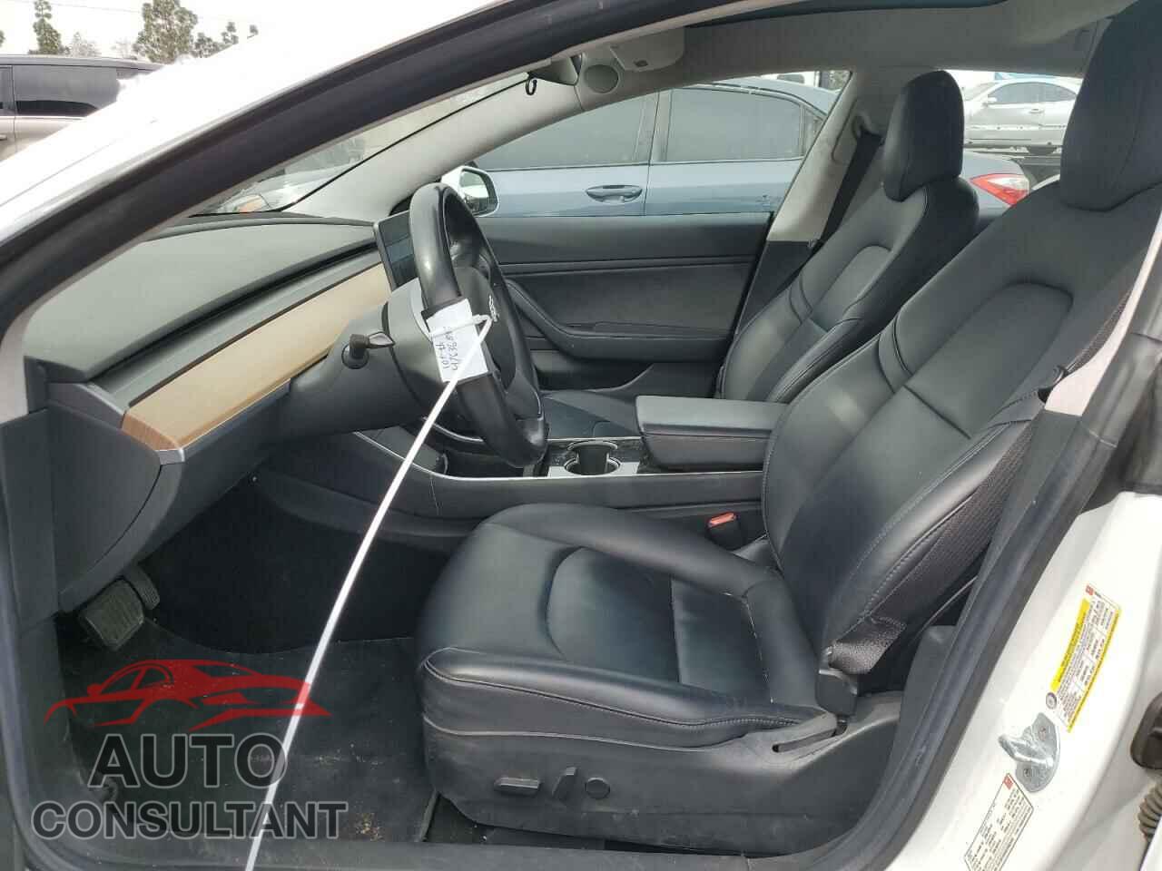 TESLA MODEL 3 2017 - 5YJ3E1EA3HF002084