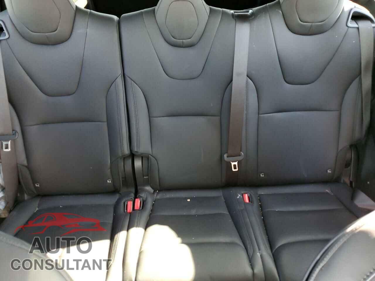 TESLA MODEL X 2023 - 7SAXCDE53PF424000