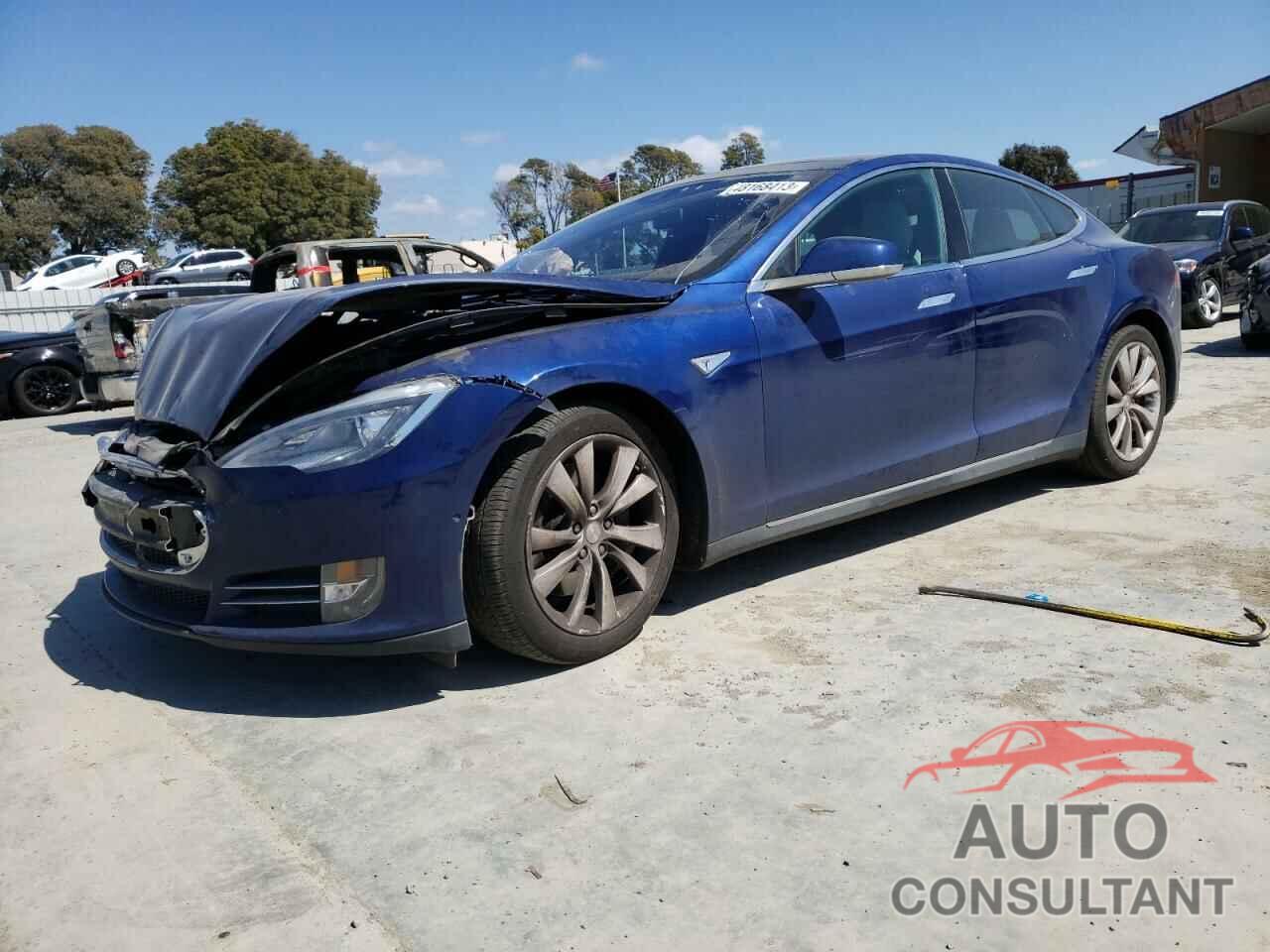 TESLA MODEL S 2015 - 5YJSA1E23FF118964