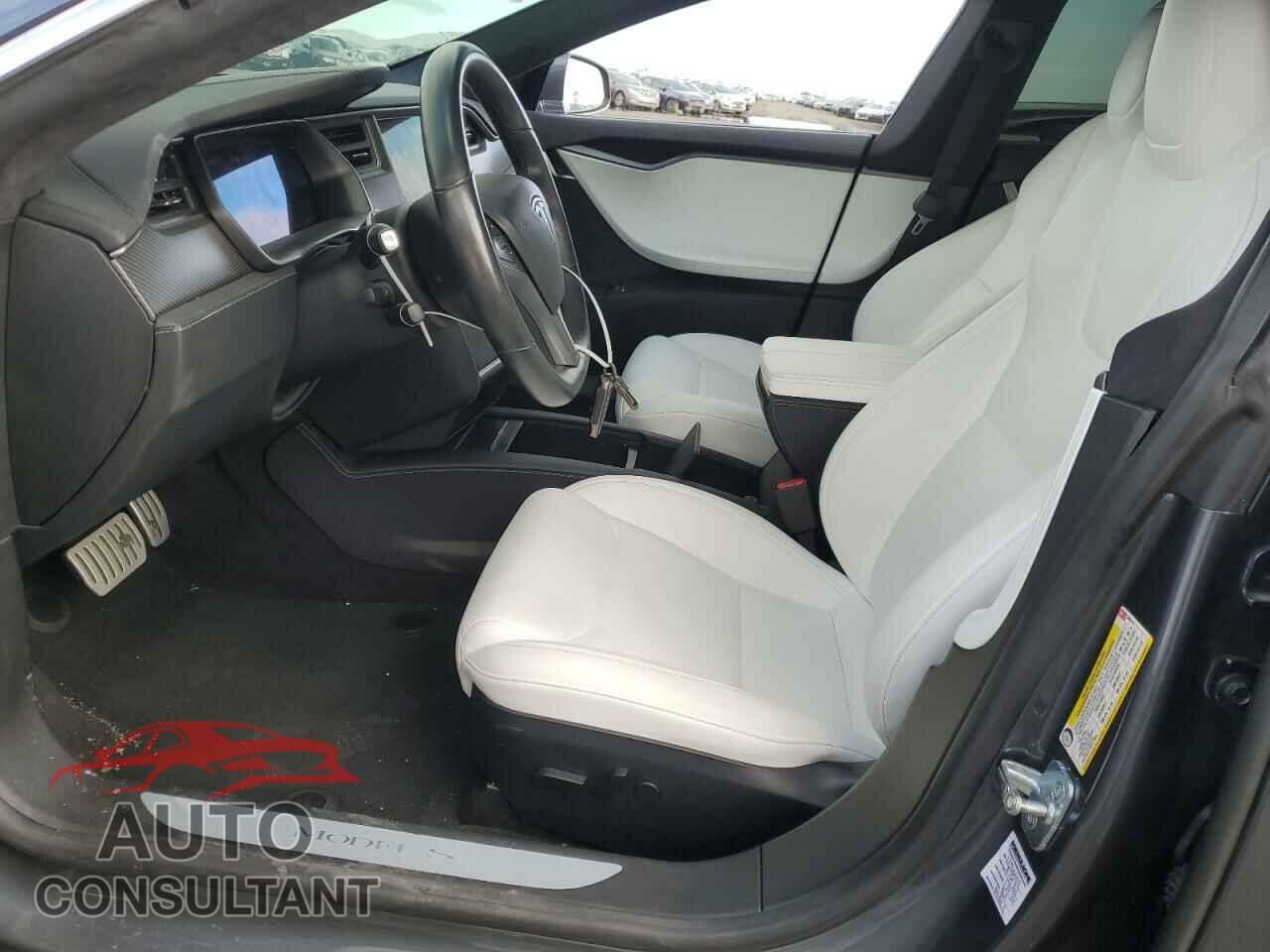 TESLA MODEL S 2020 - 5YJSA1E45LF366419