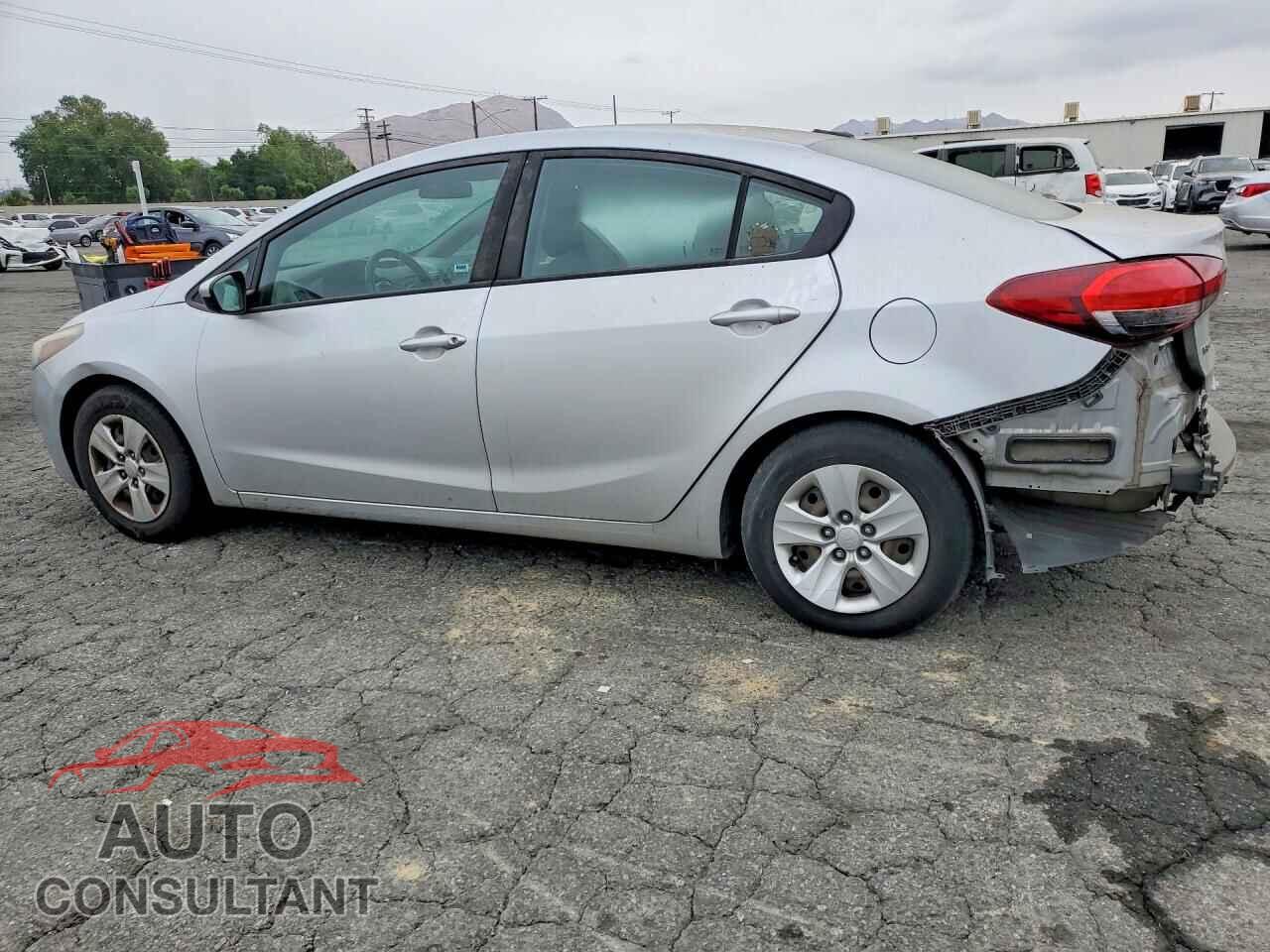 KIA FORTE 2017 - 3KPFK4A79HE039017