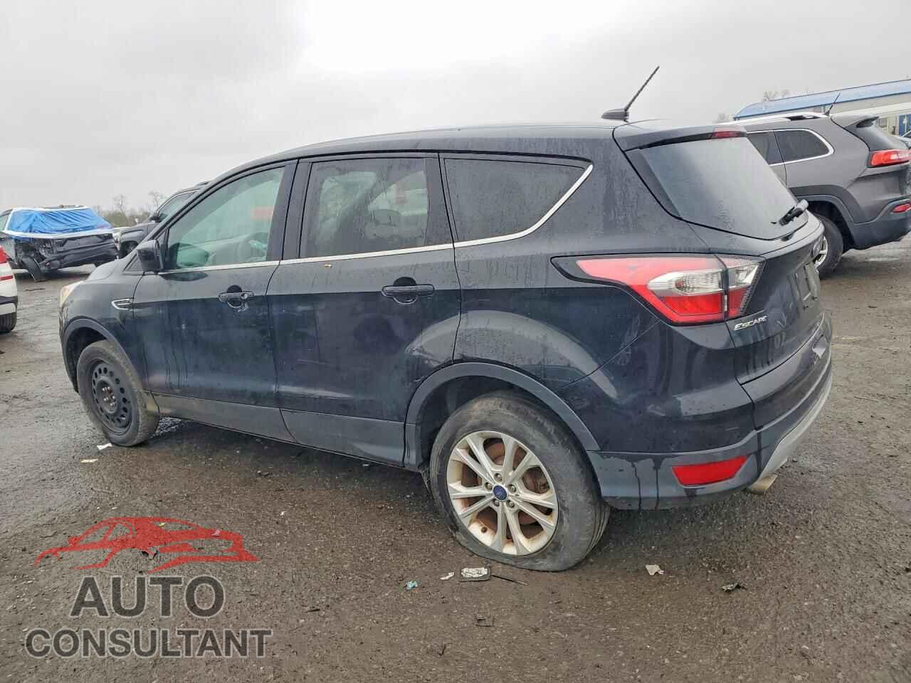 FORD ESCAPE 2017 - 1FMCU9G95HUB94034