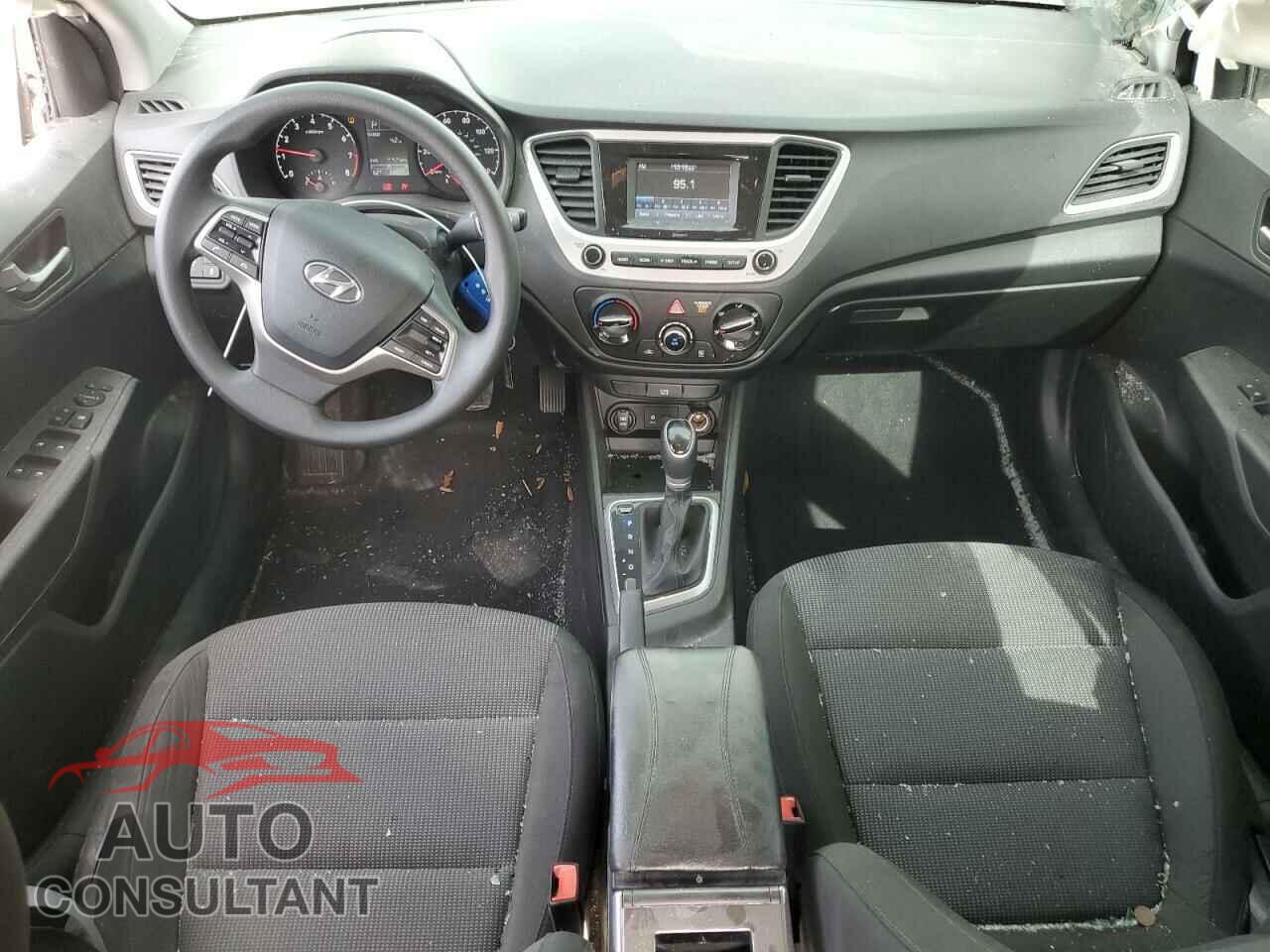 HYUNDAI ACCENT 2022 - 3KPC24A67NE183381