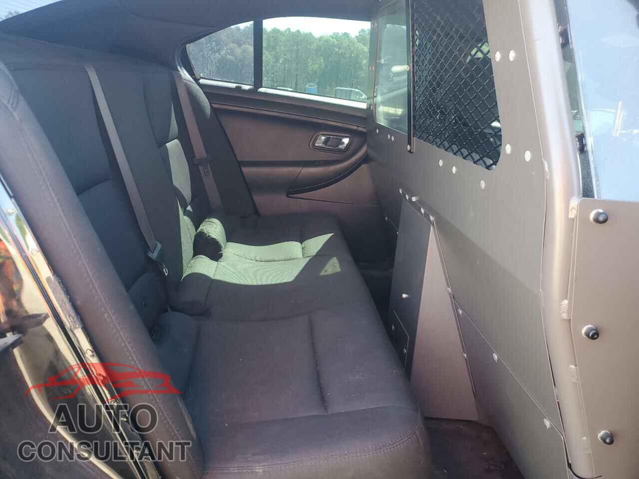 FORD TAURUS 2017 - 1FAHP2MK5HG135912