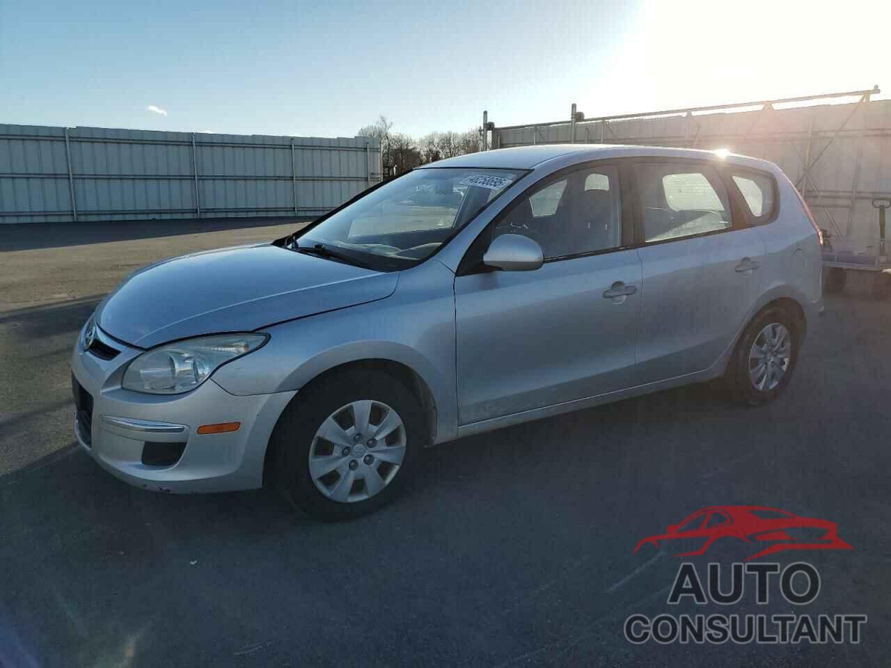 HYUNDAI ELANTRA 2010 - KMHDB8AE7AU085803