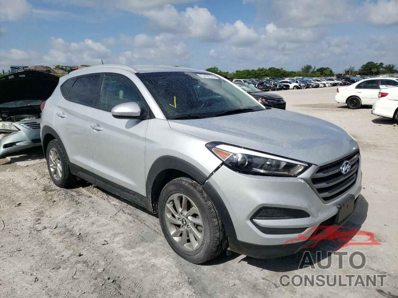 HYUNDAI TUCSON 2018 - KM8J23A42JU773236