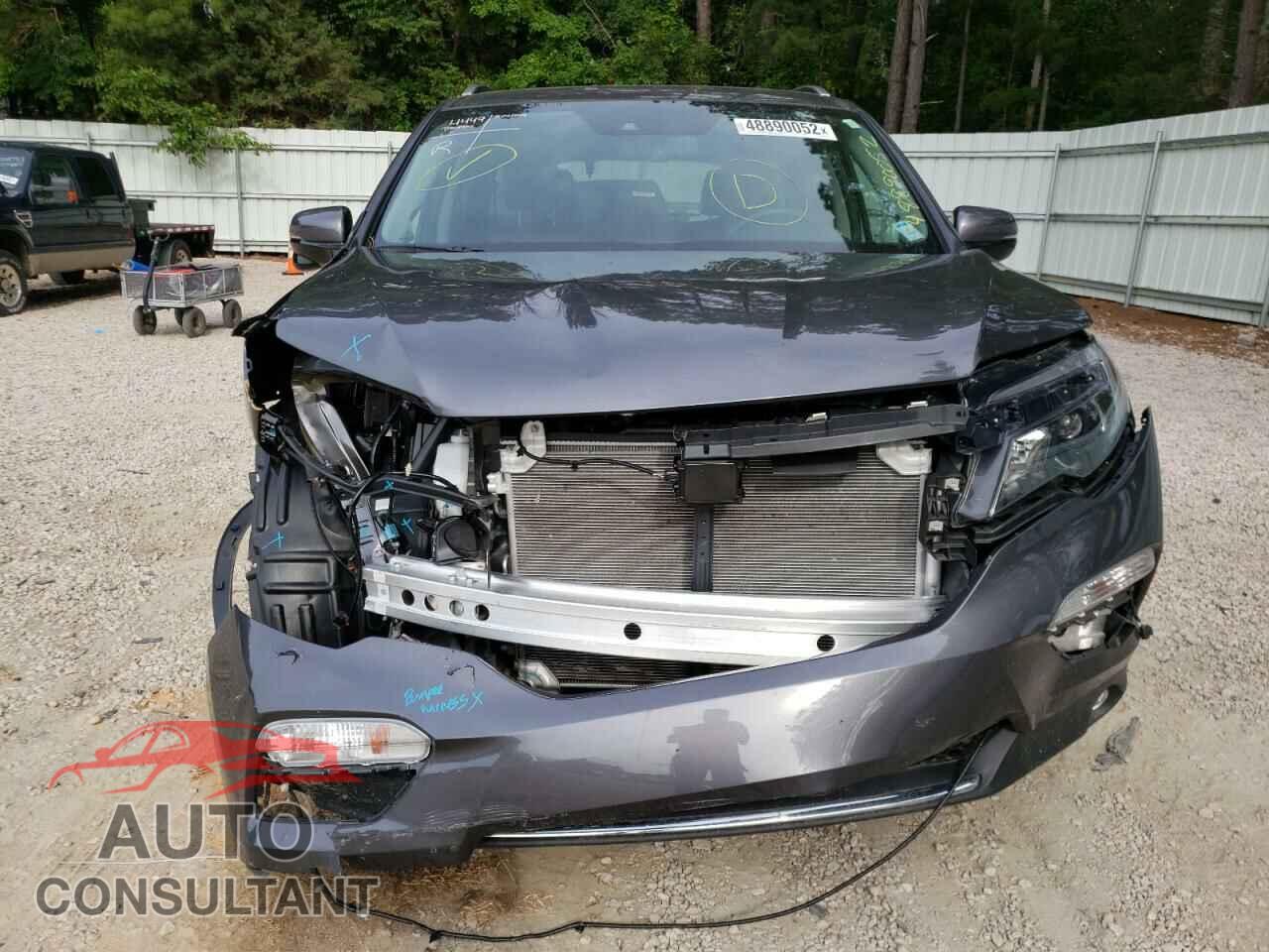 HONDA PILOT 2017 - 5FNYF6H9XHB095137