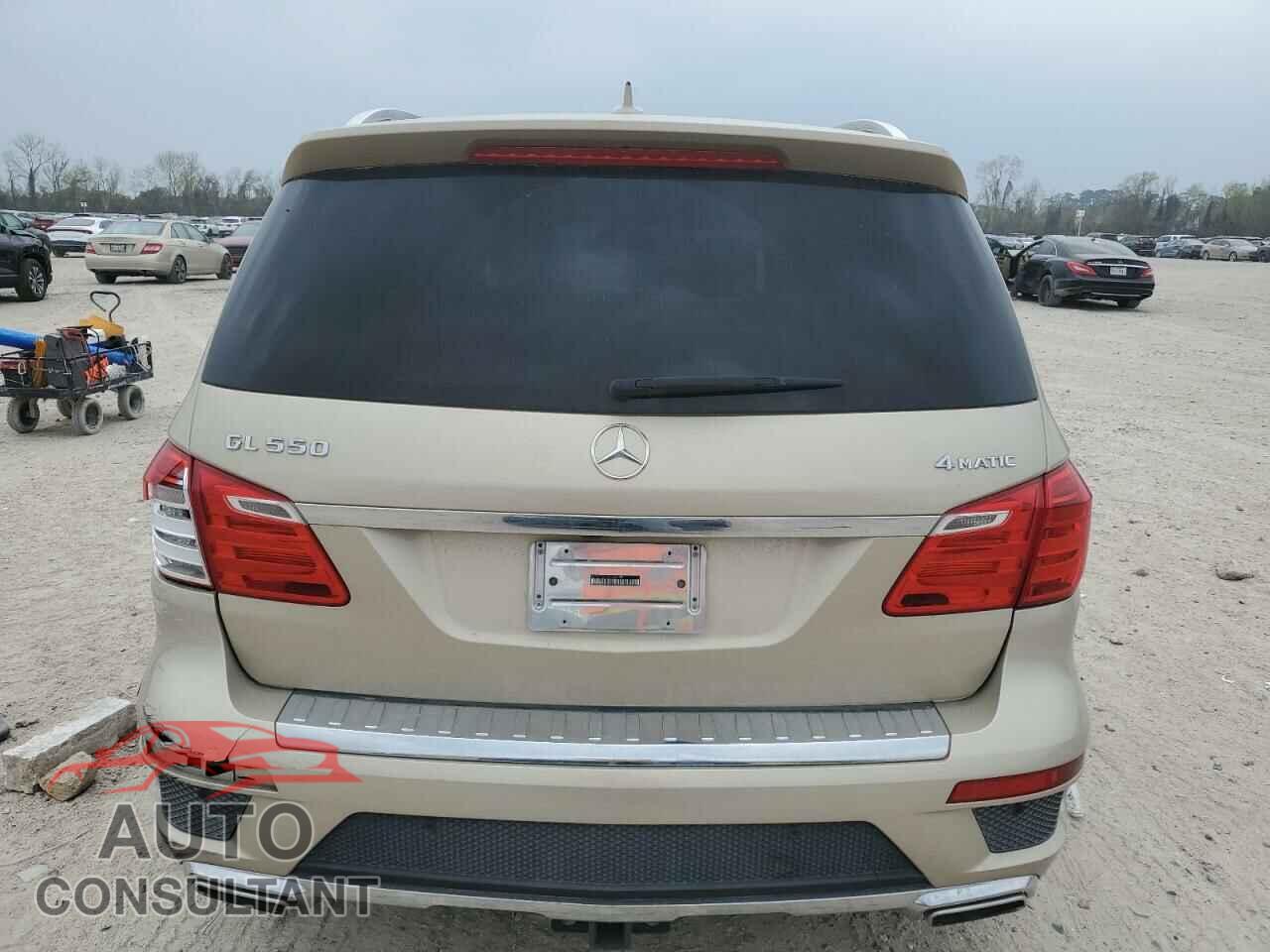 MERCEDES-BENZ GL-CLASS 2013 - 4JGDF7DE7DA138385