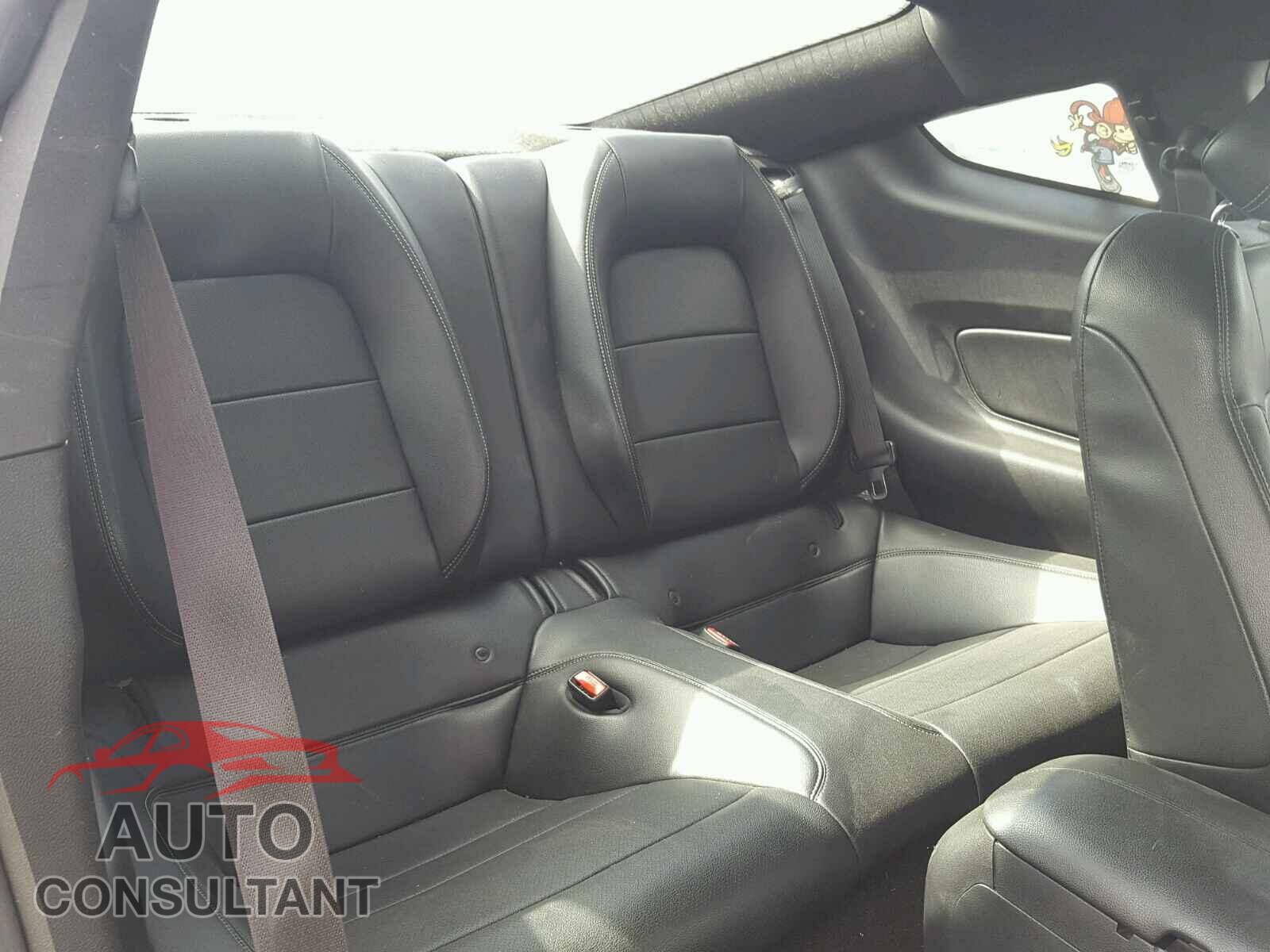 FORD MUSTANG 2015 - 1FA6P8TH2F5301151