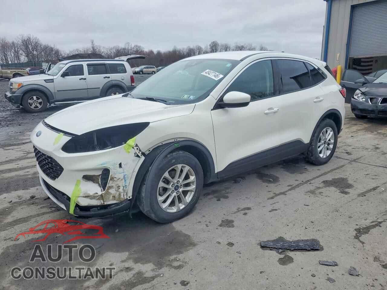 FORD ESCAPE 2020 - 1FMCU9G64LUA21393