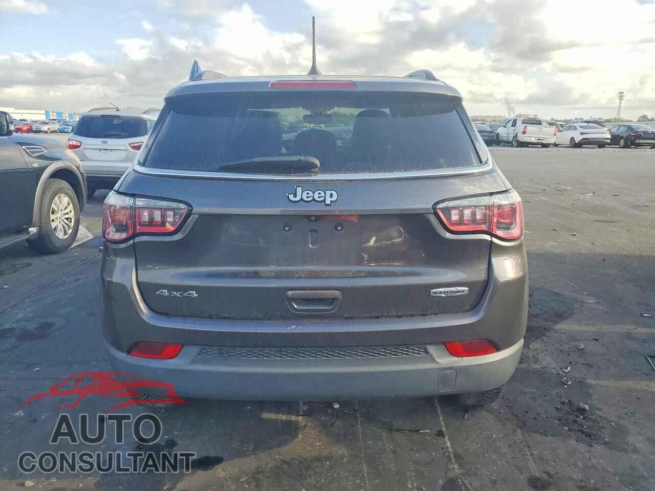 JEEP COMPASS 2020 - 3C4NJDBB7LT119406