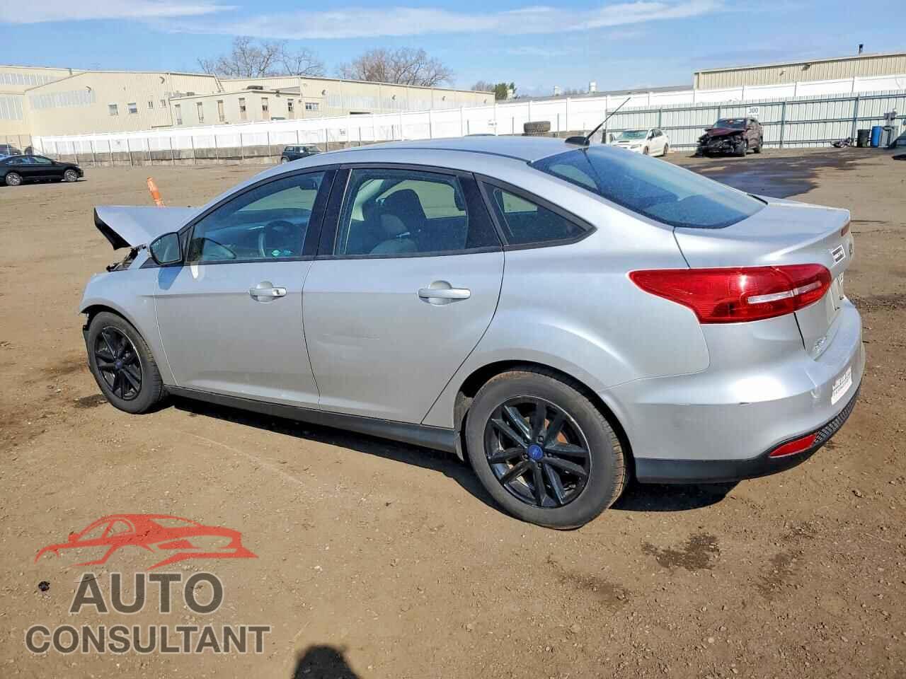 FORD FOCUS 2017 - 1FADP3F27HL232845