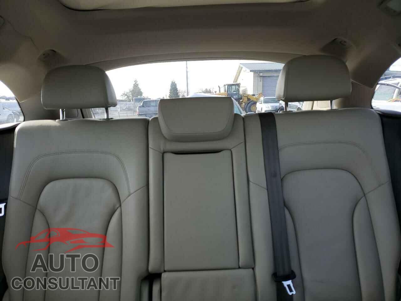 AUDI Q5 2012 - WA1DKAFP8CA001914