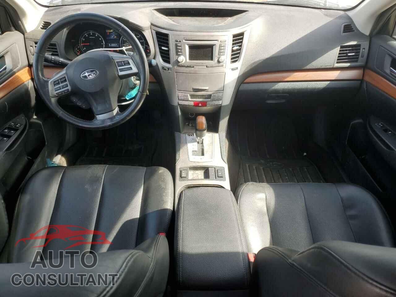 SUBARU OUTBACK 2014 - 4S4BRBLC2E3255637