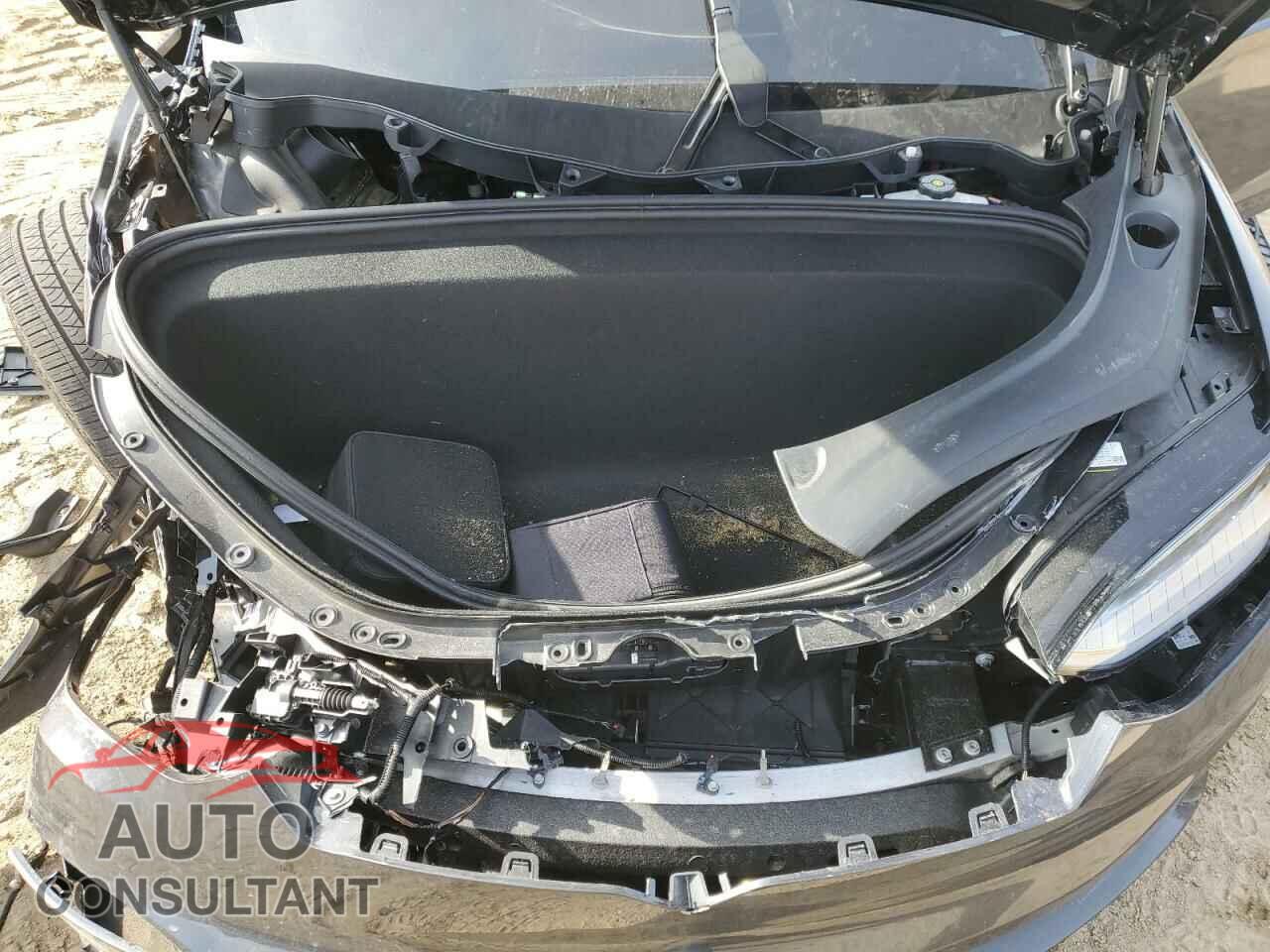 TESLA MODEL X 2024 - 7SAXCDE52RF449280