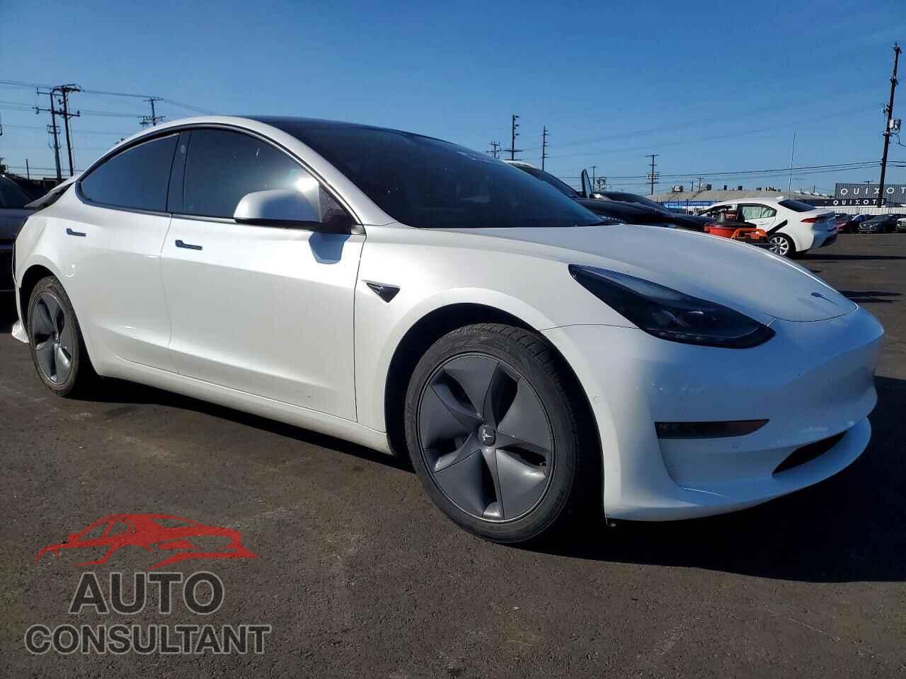 TESLA MODEL 3 2022 - 5YJ3E1EB4NF335656