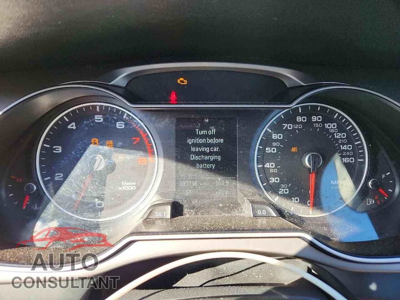 AUDI A4 2013 - WAUKFBFL1DN049122