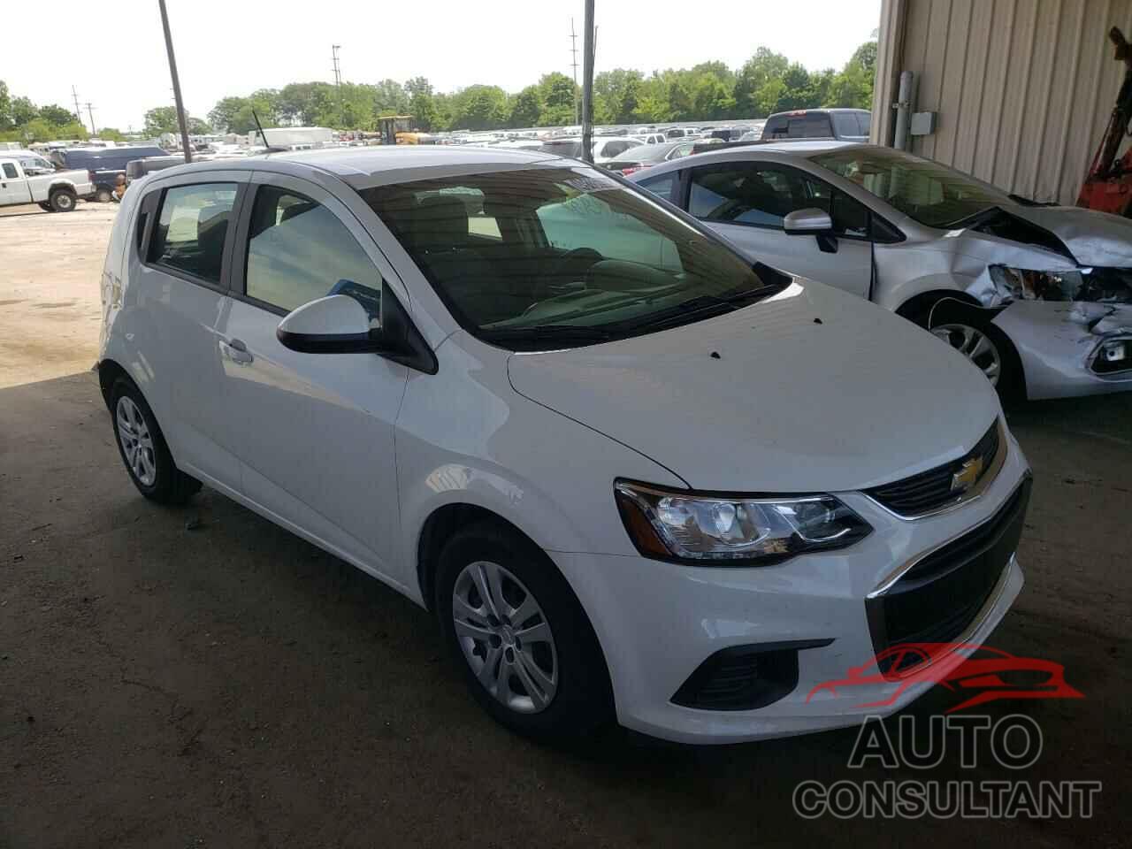 CHEVROLET SONIC 2020 - 1G1JG6SB3L4132404