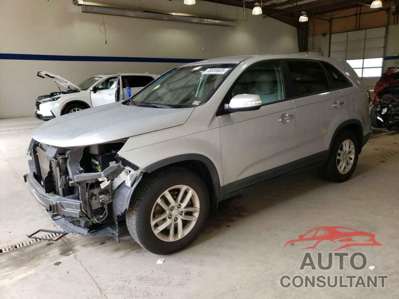 KIA SORENTO 2015 - 5XYKT3A67FG553011