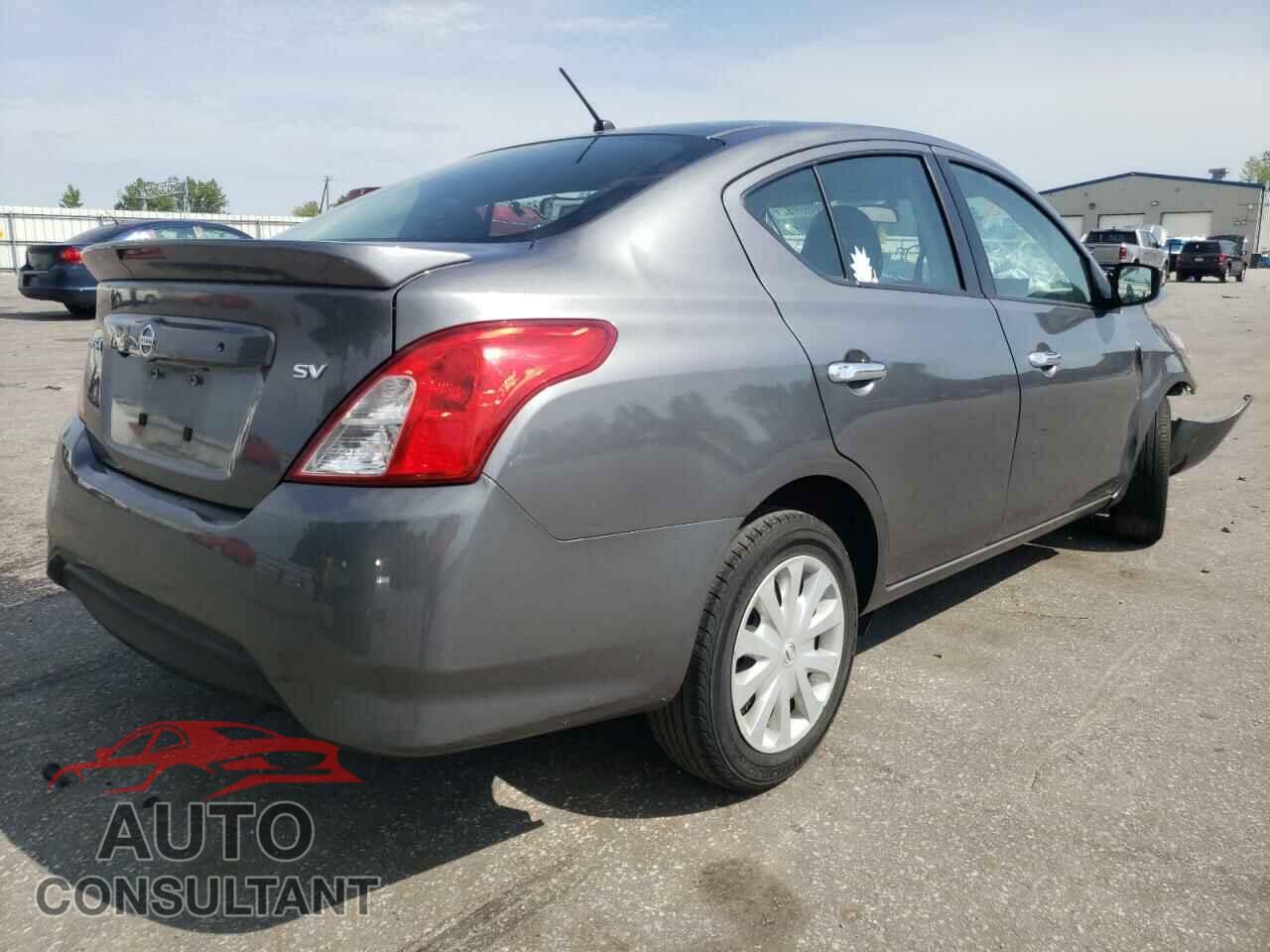 NISSAN VERSA 2019 - 3N1CN7AP3KL813389