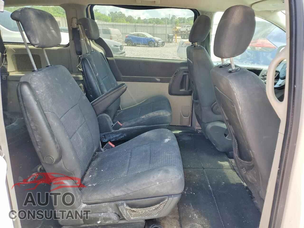 DODGE CARAVAN 2010 - 2D4RN5D18AR211403