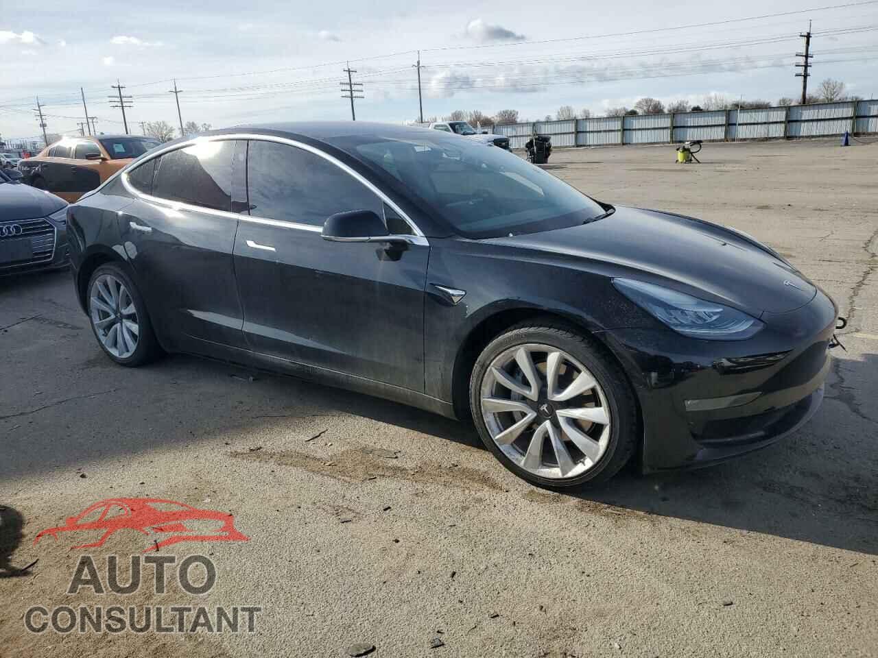 TESLA MODEL 3 2019 - 5YJ3E1EA8KF310763