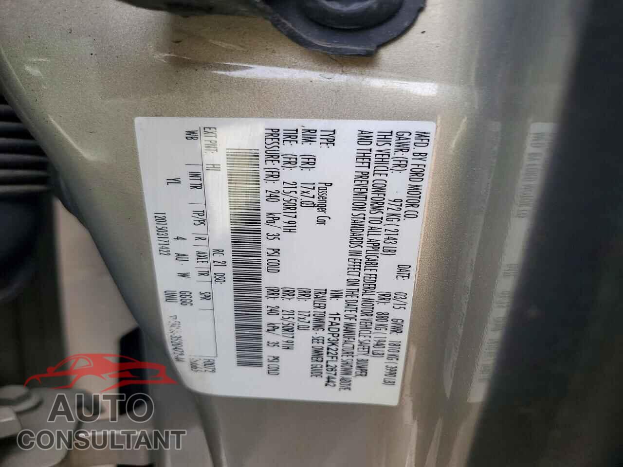 FORD FOCUS 2015 - 1FADP3K22FL267442