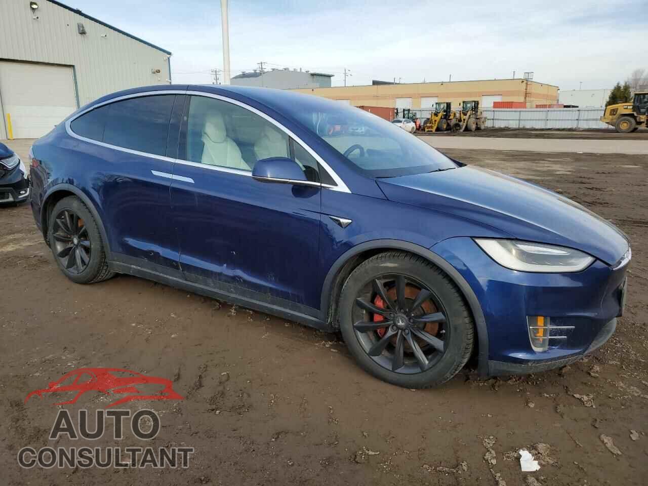TESLA MODEL X 2017 - 5YJXCBE2XHF043219