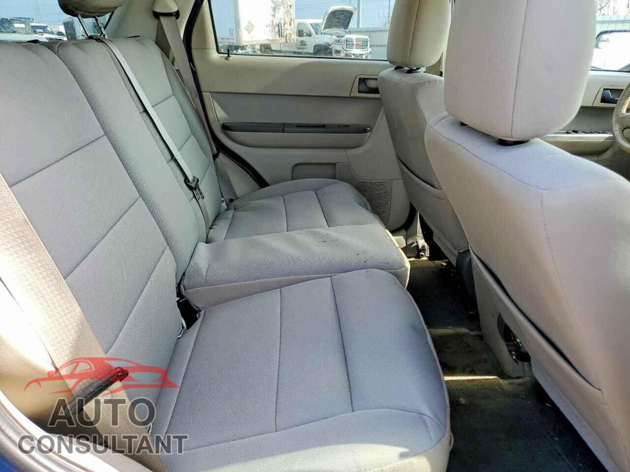 FORD ESCAPE 2010 - 1FMCU0D72AKD25775