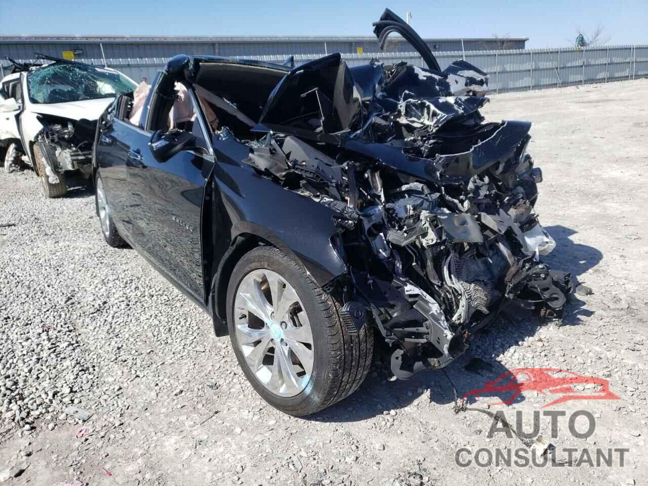 CHEVROLET MALIBU 2017 - 1G1ZH5SX4HF127567